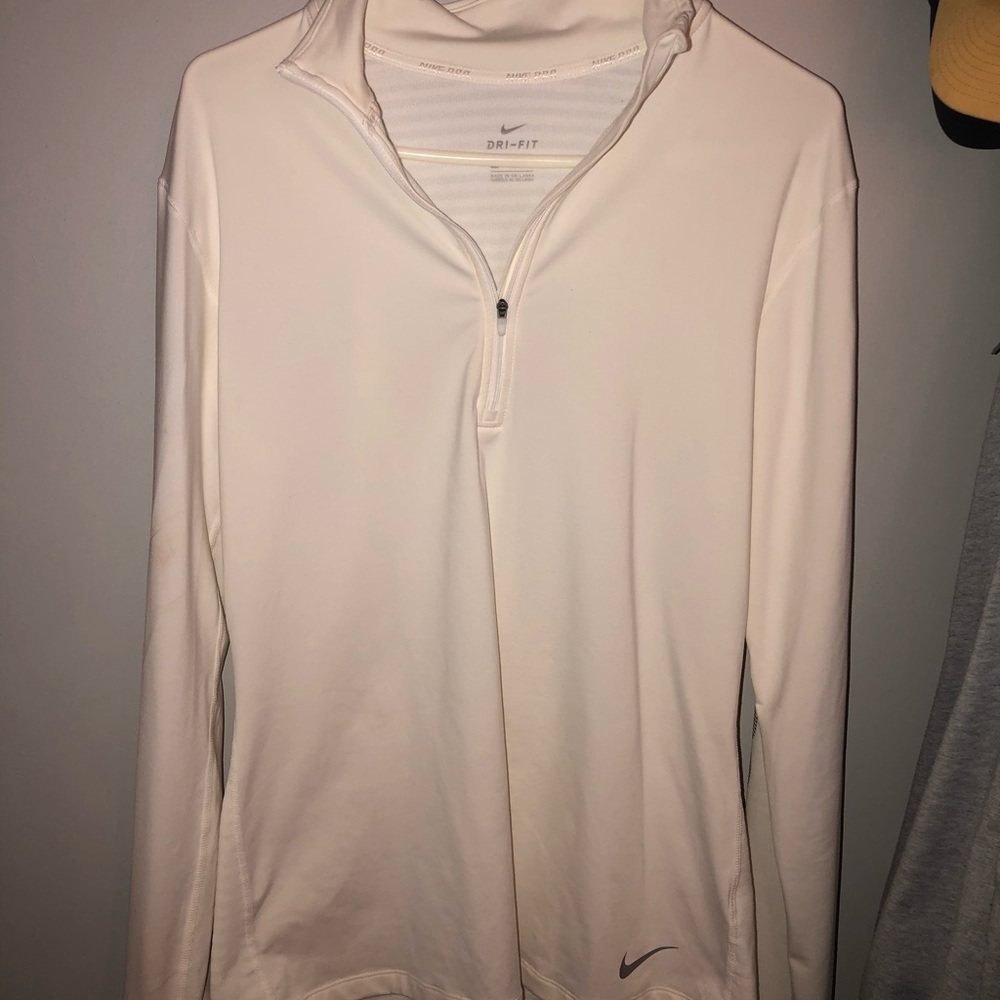 Nike women’s dry fit shirt